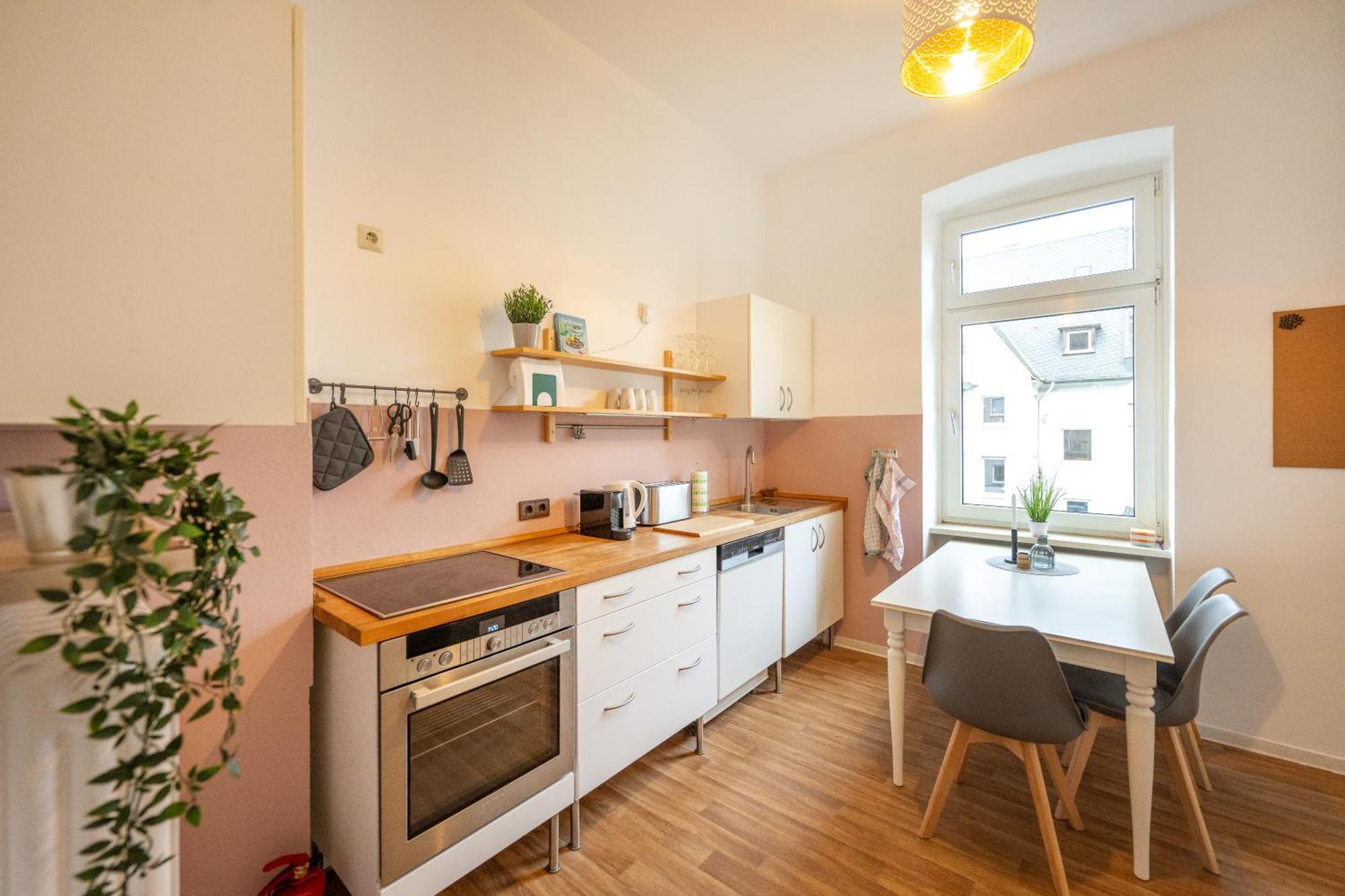 Suedstadt-Oase 1 Komfort Mit 2 Sz Und Balkon 코블렌츠 외부 사진